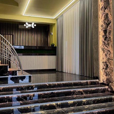 Hotel Sorelo بيتستِ المظهر الخارجي الصورة