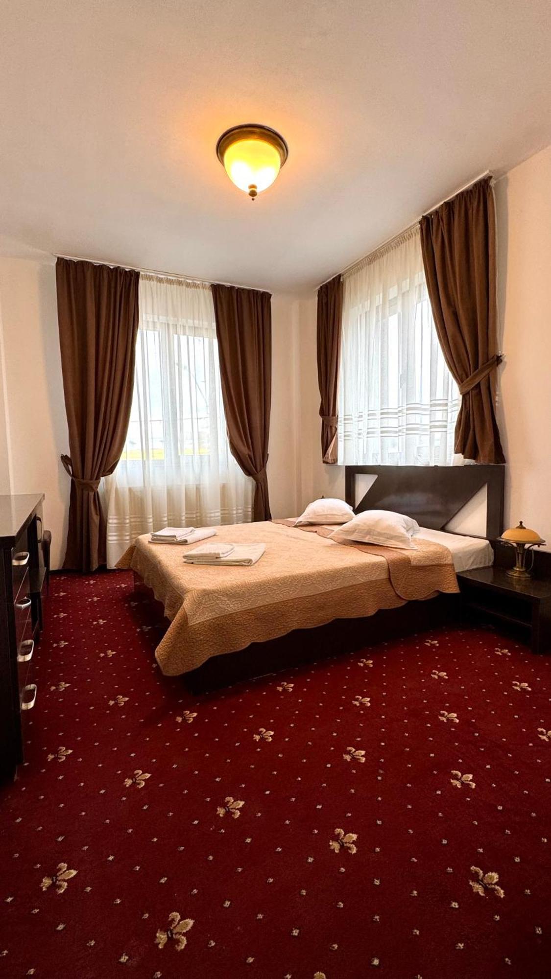 Hotel Sorelo بيتستِ المظهر الخارجي الصورة